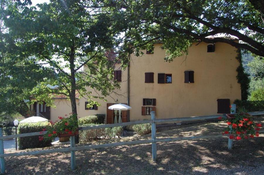 Agriturismo Il Giardino Понтасиеве Екстериор снимка